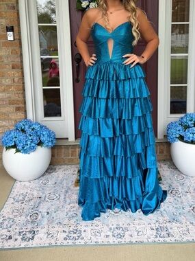 sherri hill beaded fitted dress 51750 Sherri Hill | Dresses | Sherri Hill 575 Beaded Deep Vneck Fitted Dress